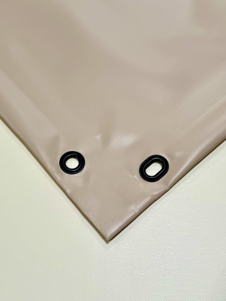 PVC matt mit Saum und Ovalösen alle 100cm, sand